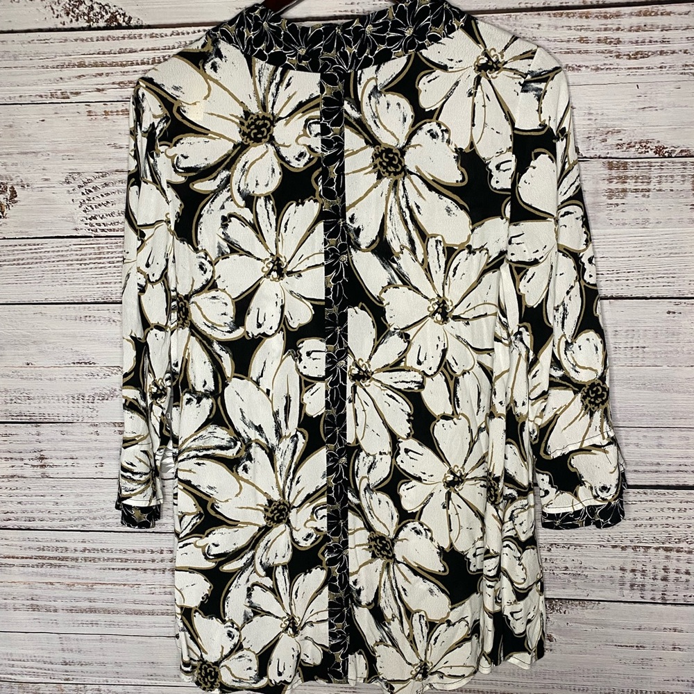 Habitat floral button down. Size S - Picture 11 of 11